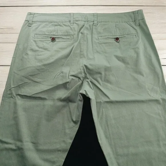 Tailor Vintage Mens Slim Fit Stretch Chino Pant Size 36 X 30 Chinois Green NEW